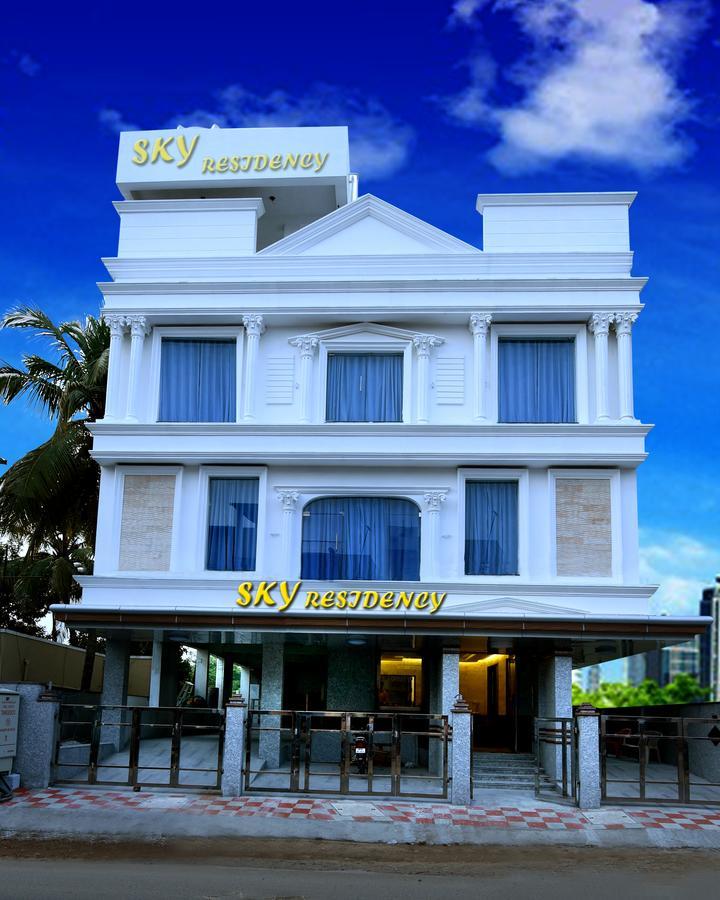 Bed and Breakfast Sky Residency Madrás Exterior foto